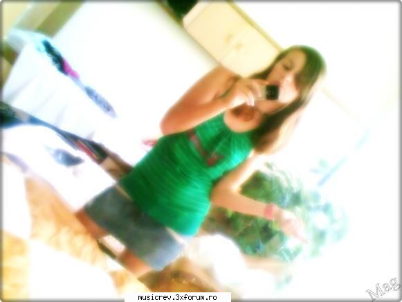 lili costele *.* :))
