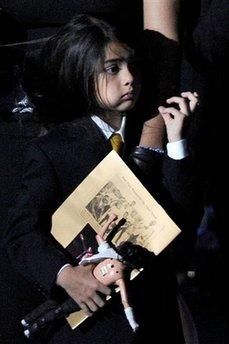 Michael Jackson - copilu cel mic alu Michael Jackson :( :( =) :( - English Music
